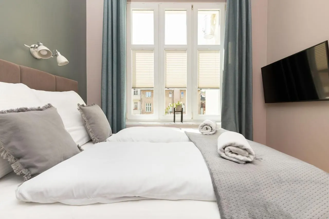 Sopot Rivoli Apartments Near The Beach & Pier By Noclegi Renters